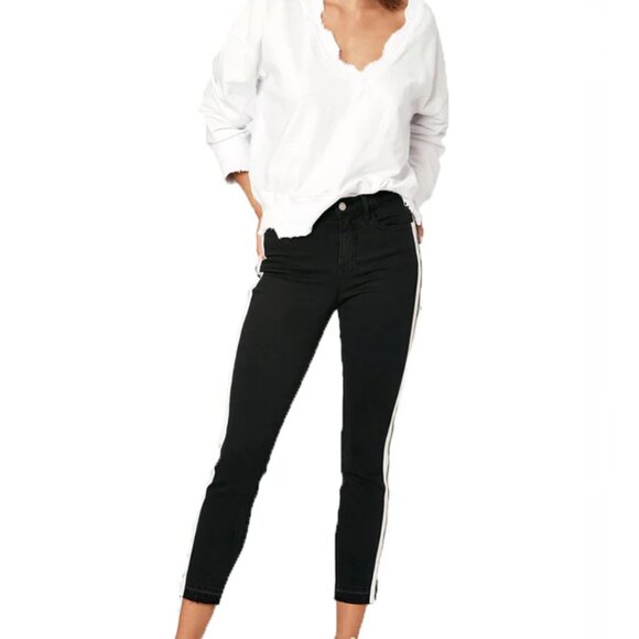 Etienne Marcel EM1051 Black Jeans with Side Zipper Detail - Size 25 - Statement - Picture 2 of 9